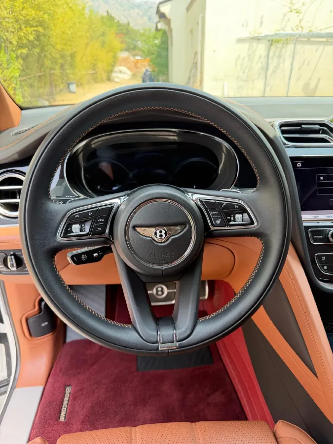 2022 Bentley Bentayga 4.0T 550HP V8 8AT,autocango,china used car exporter,china ev exporter,chinese used car exporter,chinese used ev exporter