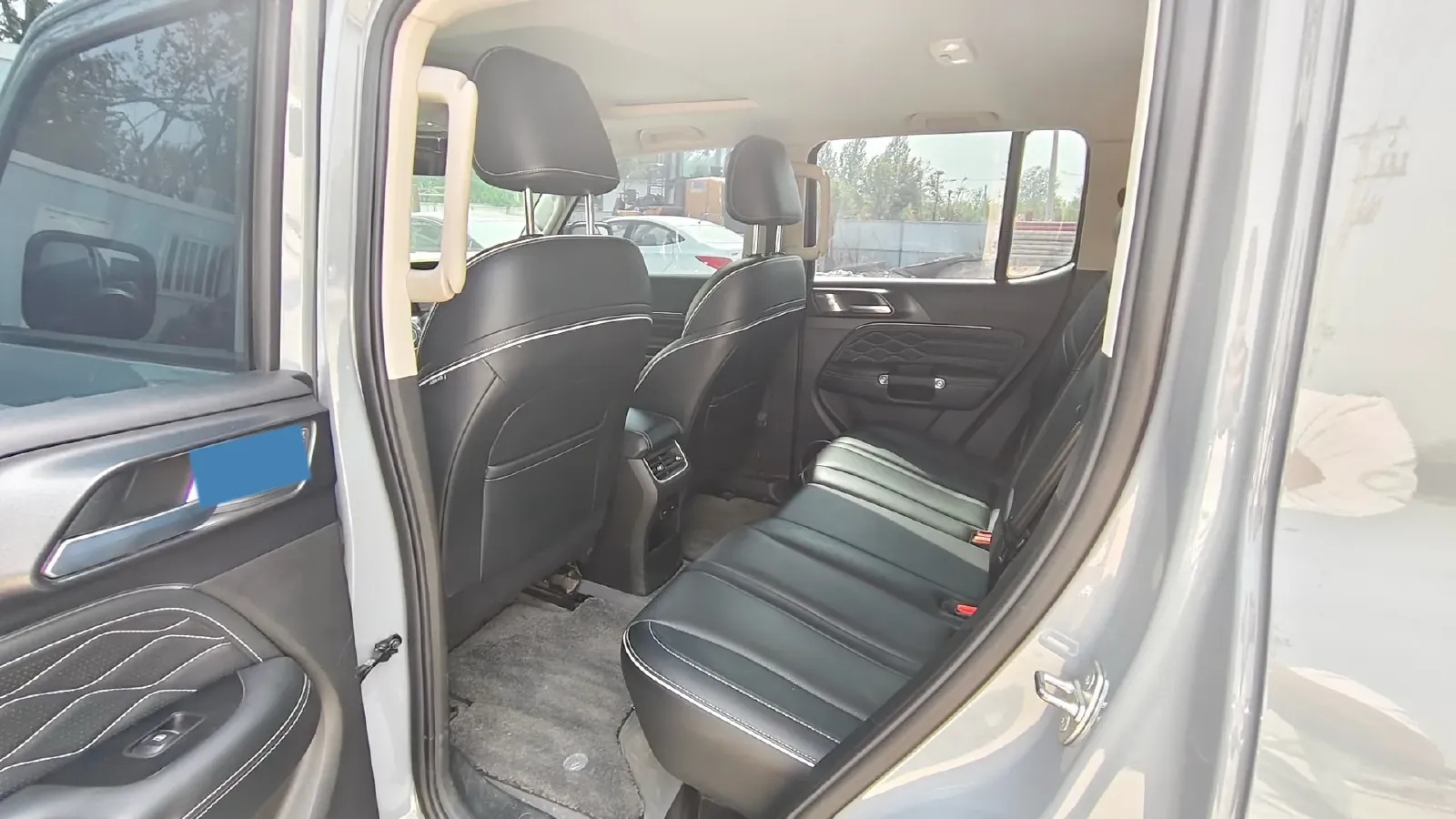 2021 Tank 300 2.0T 227HP L4 8AT,autocango,china used car exporter,china ev exporter,chinese used car exporter,chinese used ev exporter