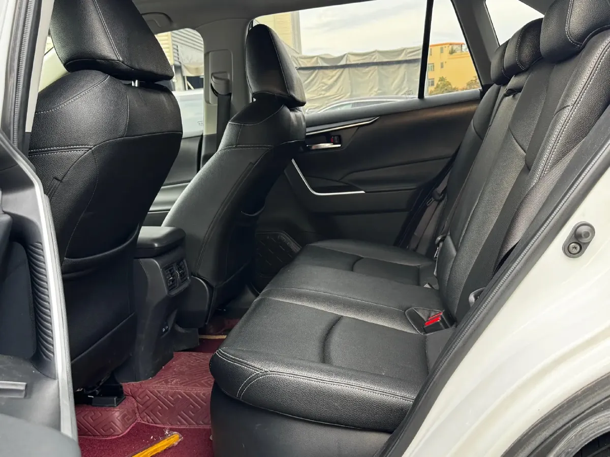 2021 Toyota RAV4 2.5L 178HP L4 E-CVT Hybrid,autocango,china used car exporter,china ev exporter,chinese used car exporter,chinese used ev exporter