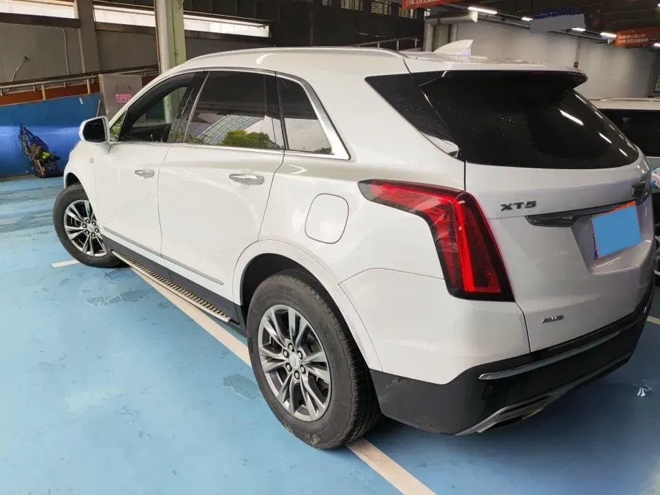 2020 Cadillac XT5 2.0T 241HP L4 9AT,autocango,china used car exporter,china ev exporter,chinese used car exporter,chinese used ev exporter