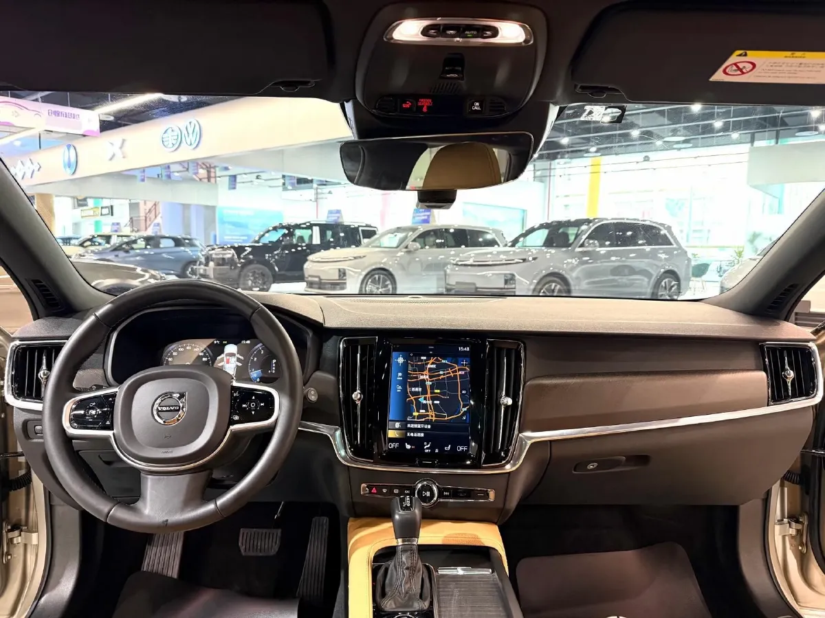 2019 Volvo V90 2.0T 254HP L4 8AT,autocango,china used car exporter,china ev exporter,chinese used car exporter,chinese used ev exporter