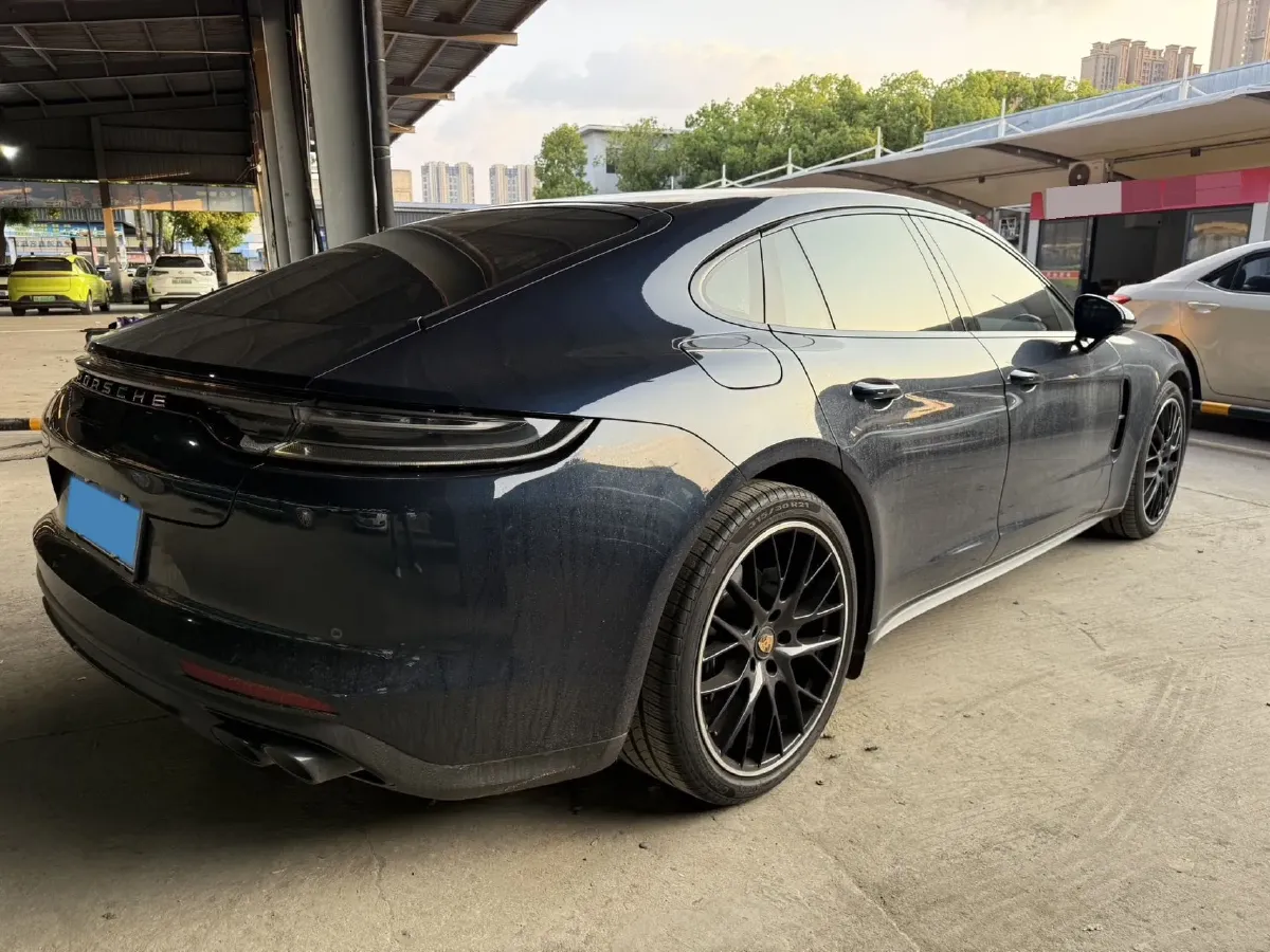 2021 Porsche Panamera 2.9T 330HP V6 8DCT,autocango,china used car exporter,china ev exporter,chinese used car exporter,chinese used ev exporter