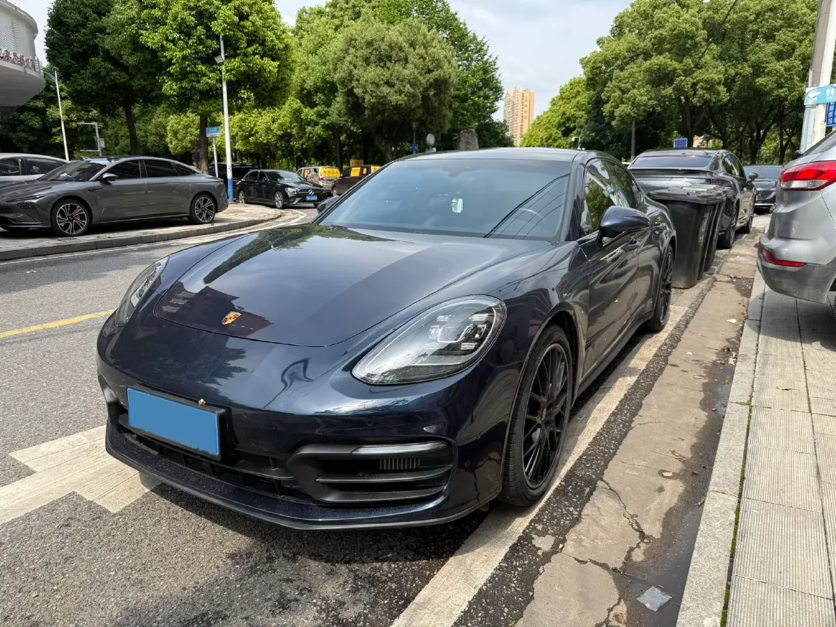 2021 Porsche Panamera 2.9T 330HP V6 8DCT,autocango,china used car exporter,china ev exporter,chinese used car exporter,chinese used ev exporter