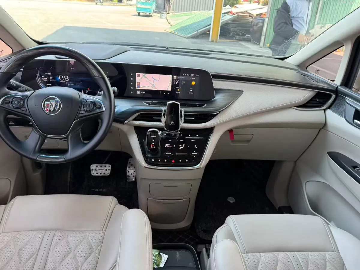 2022 Buick GL8 2.0T 237HP L4 9AT,autocango,china used car exporter,china ev exporter,chinese used car exporter,chinese used ev exporter