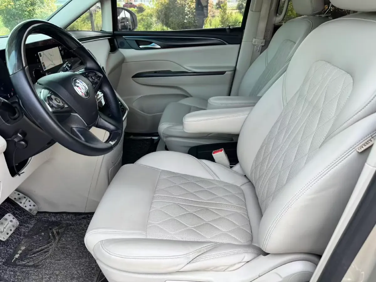 2022 Buick GL8 2.0T 237HP L4 9AT,autocango,china used car exporter,china ev exporter,chinese used car exporter,chinese used ev exporter