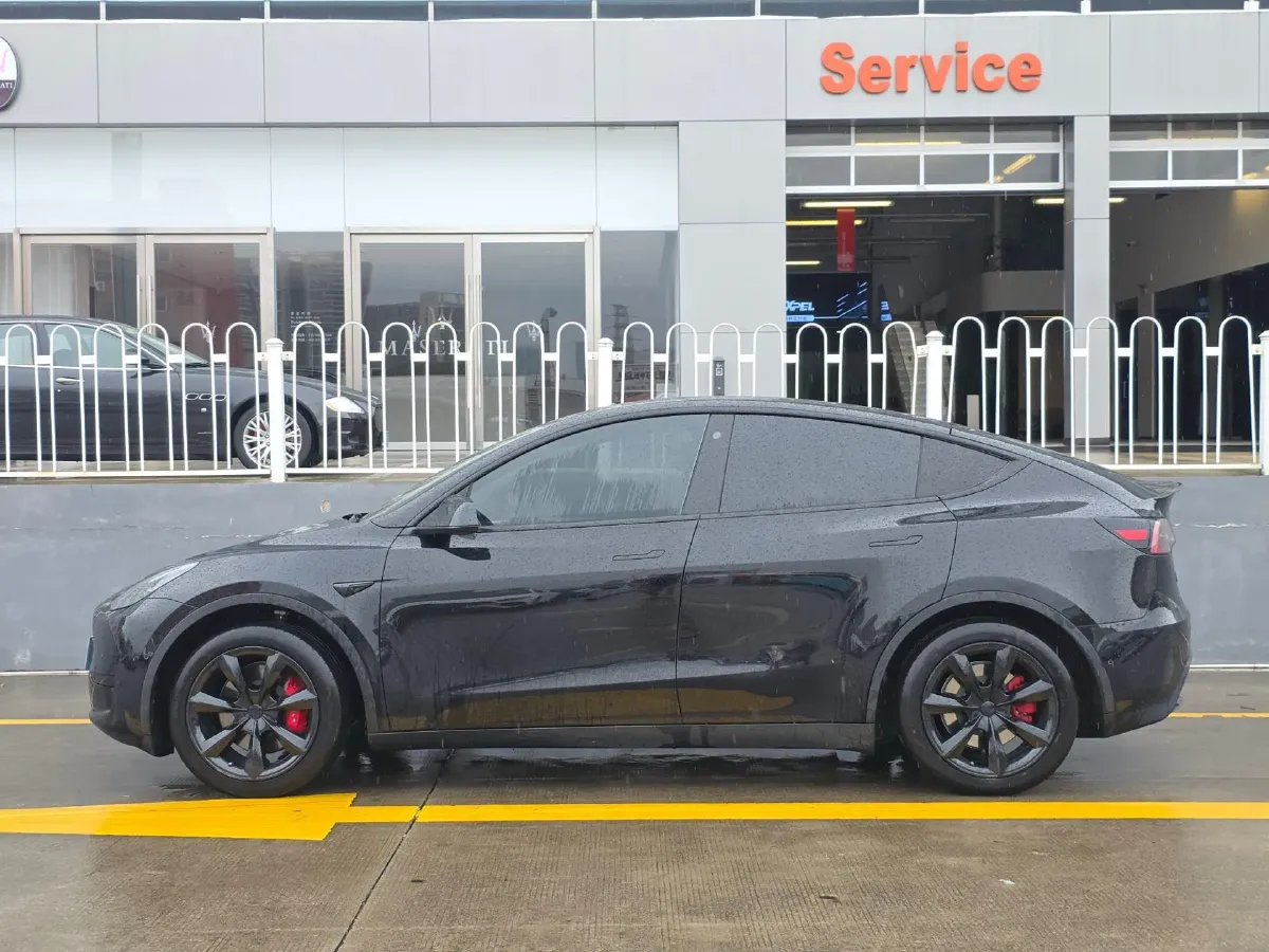 2024 Iveco OuSheng BEV 77.28KWH,autocango,china used car exporter,china ev exporter,chinese used car exporter,chinese used ev exporter