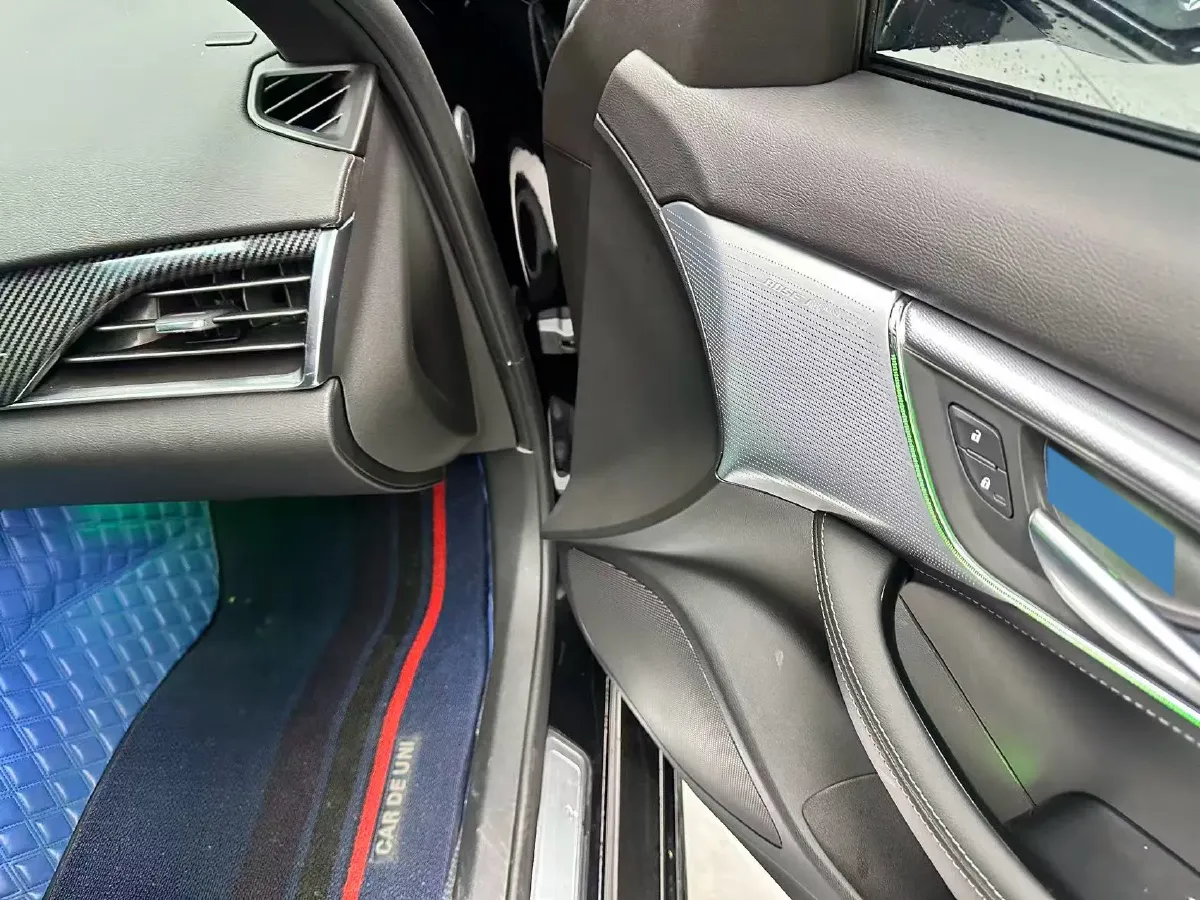 2023 Cadillac CT5 2.0T 237HP L4 10AT,autocango,china used car exporter,china ev exporter,chinese used car exporter,chinese used ev exporter