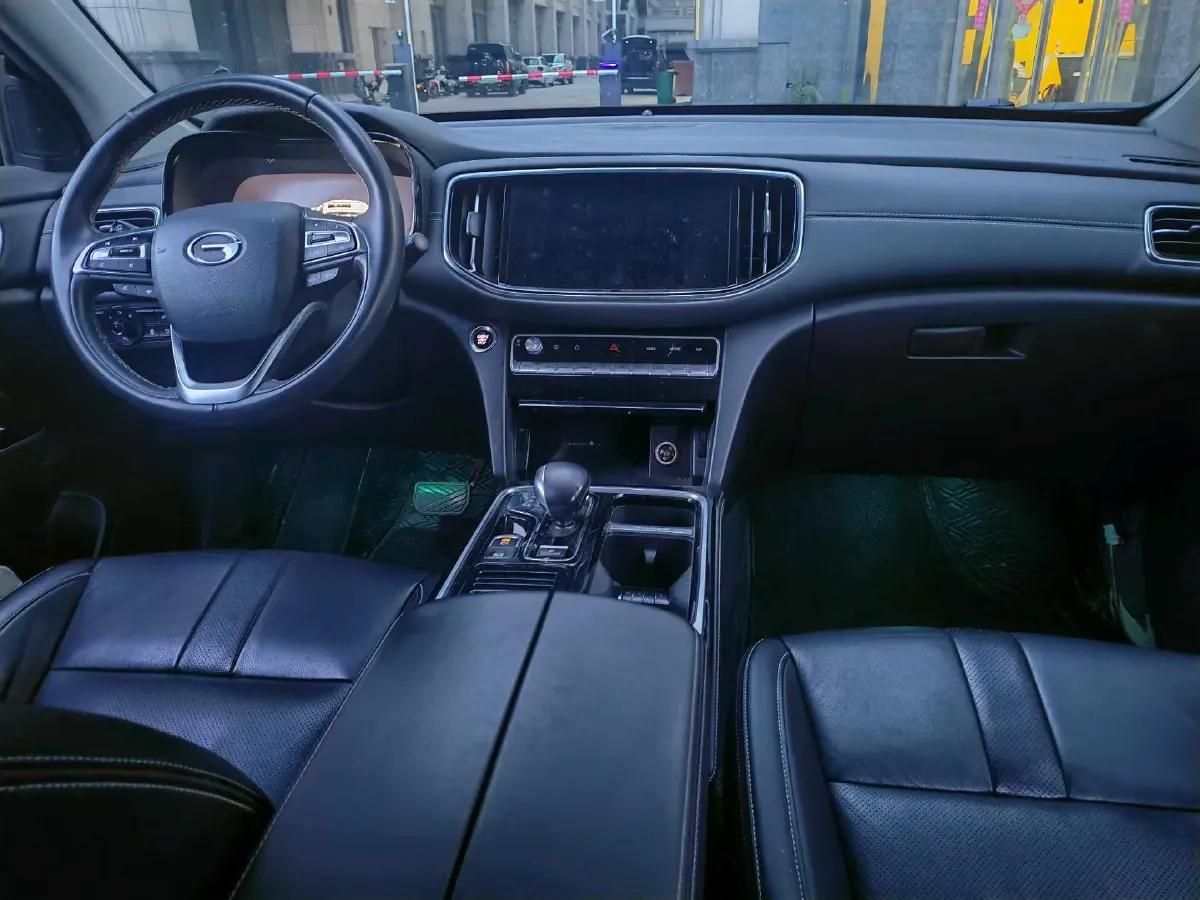 2020 GAC Trumpchi GS8 2.0T 252HP L4 6AT,autocango,china used car exporter,china ev exporter,chinese used car exporter,chinese used ev exporter