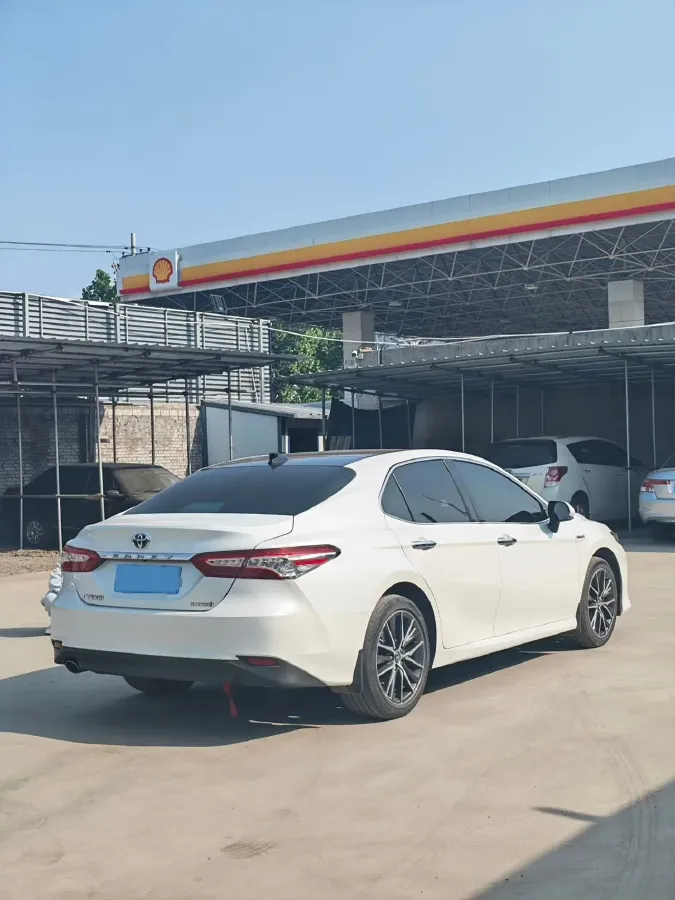 2023 Toyota Camry 2.5L 178HP L4 E-CVT Hybrid,autocango,china used car exporter,china ev exporter,chinese used car exporter,chinese used ev exporter