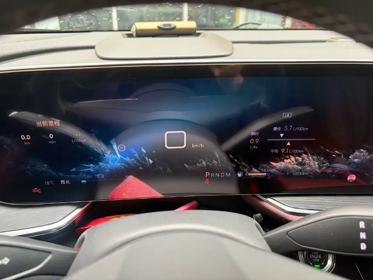 2024 Buick EnvisionPlus 2.0T 237HP L4 9AT,autocango,china used car exporter,china ev exporter,chinese used car exporter,chinese used ev exporter