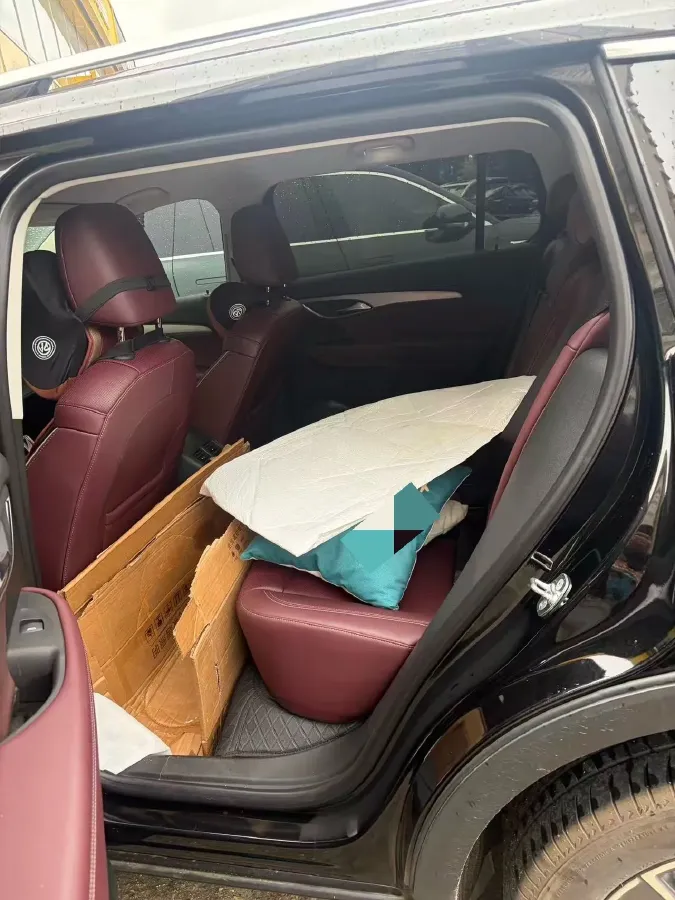 2024 Buick EnvisionPlus 2.0T 237HP L4 9AT,autocango,china used car exporter,china ev exporter,chinese used car exporter,chinese used ev exporter