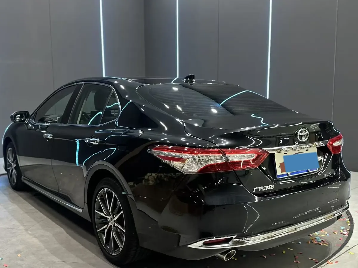 2021 Toyota Camry 2.5L 209HP L4 8AT,autocango,china used car exporter,china ev exporter,chinese used car exporter,chinese used ev exporter