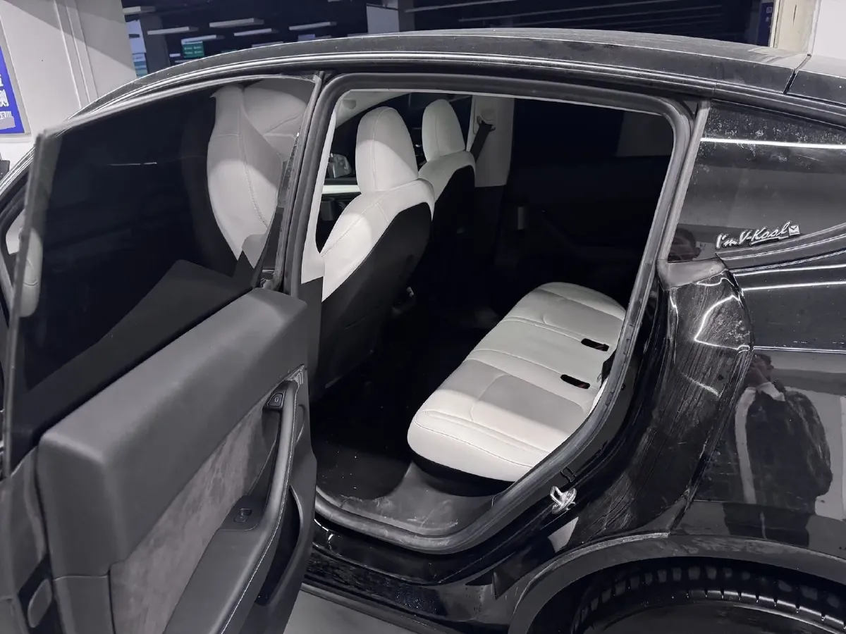 2022 BMW 3 Series 2.0T 184HP L4 8AT,autocango,china used car exporter,china ev exporter,chinese used car exporter,chinese used ev exporter