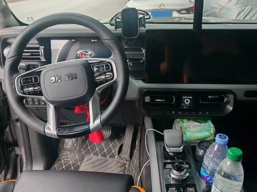 2025 Beijing BJ40 REEV REEV 188HP REEV 40.3KWH,autocango,china used car exporter,china ev exporter,chinese used car exporter,chinese used ev exporter