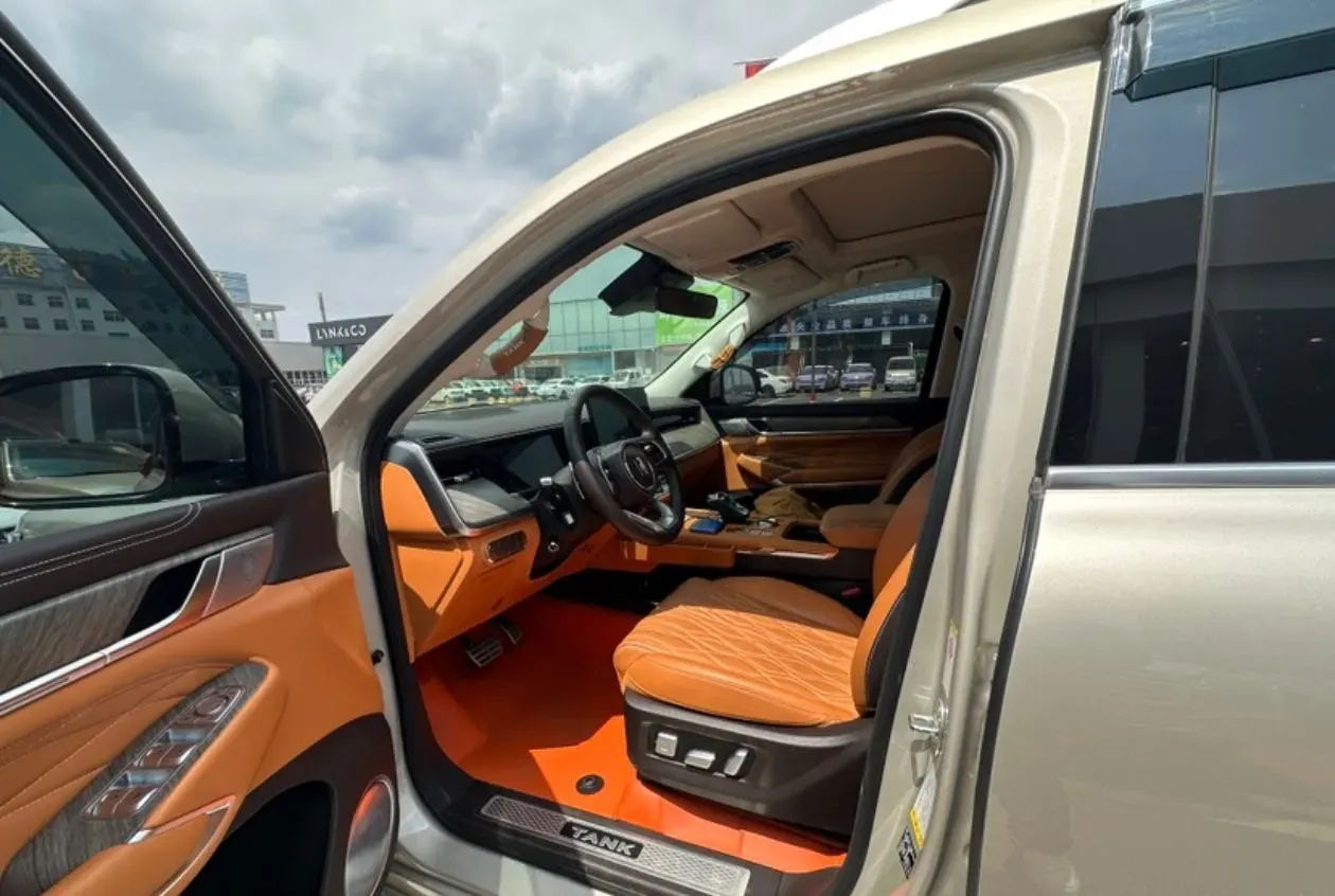 2023 Tank 500 2.0T 252HP L4 9AT PHEV 37.1KWH,autocango,china used car exporter,china ev exporter,chinese used car exporter,chinese used ev exporter