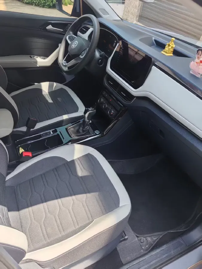 2025 Volkswagen Tharu 1.5L 110HP L4 6AT,autocango,china used car exporter,china ev exporter,chinese used car exporter,chinese used ev exporter