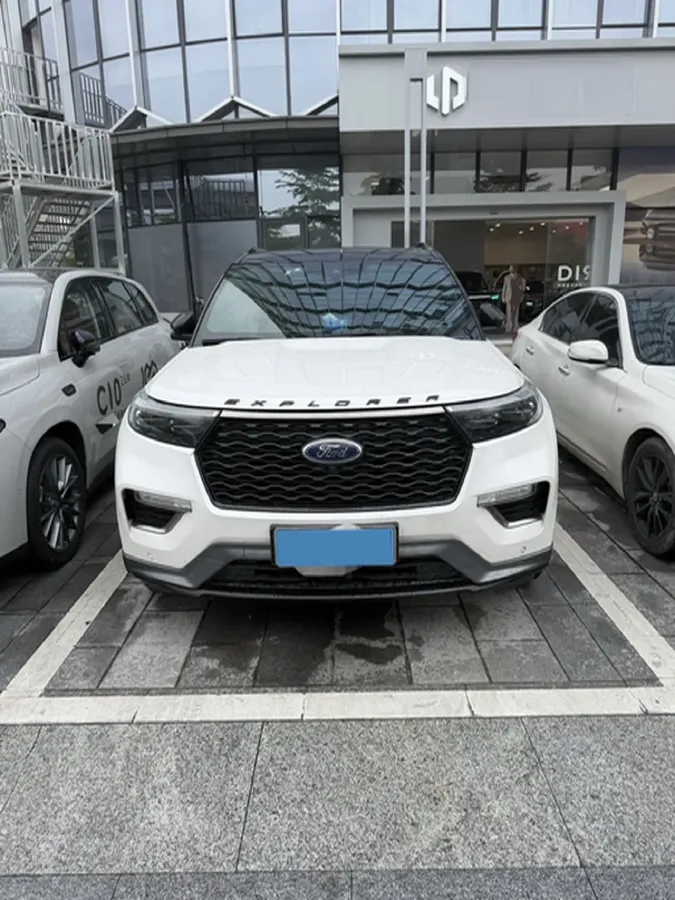 2020 Ford Explorer 2.3T 276HP L4 10AT,autocango,china used car exporter,china ev exporter,chinese used car exporter,chinese used ev exporter