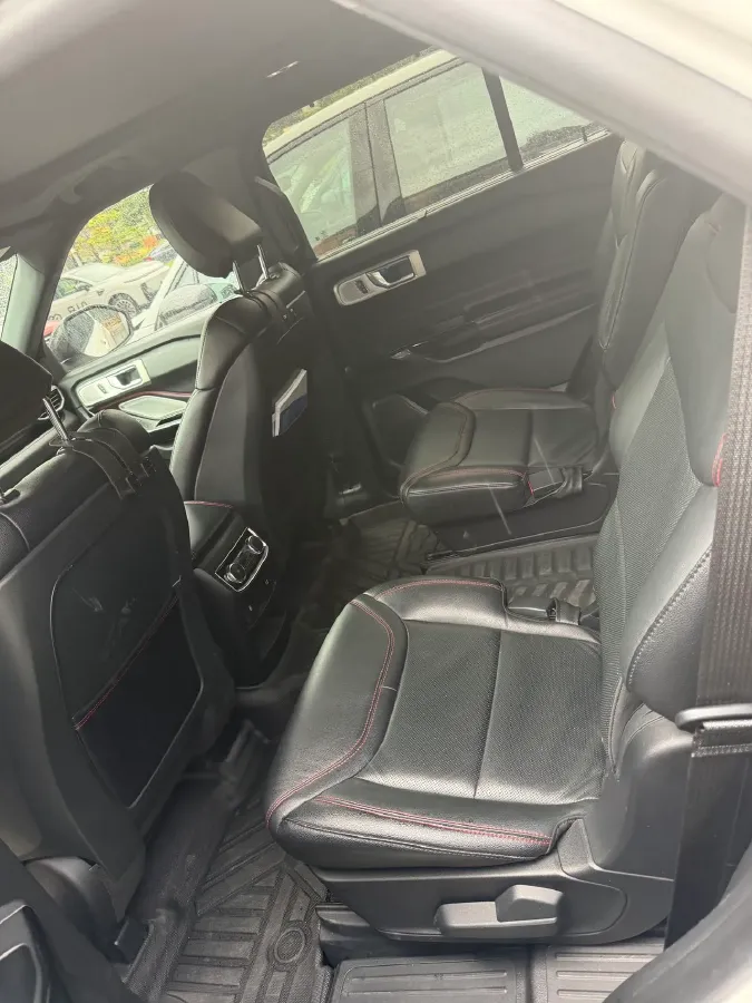 2020 Ford Explorer 2.3T 276HP L4 10AT,autocango,china used car exporter,china ev exporter,chinese used car exporter,chinese used ev exporter