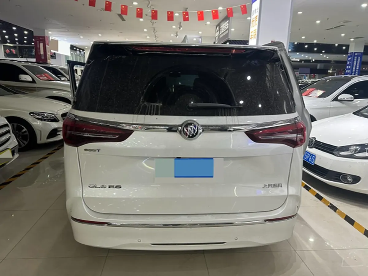 2022 Buick GL8 2.0T 237HP L4 9AT,autocango,china used car exporter,china ev exporter,chinese used car exporter,chinese used ev exporter