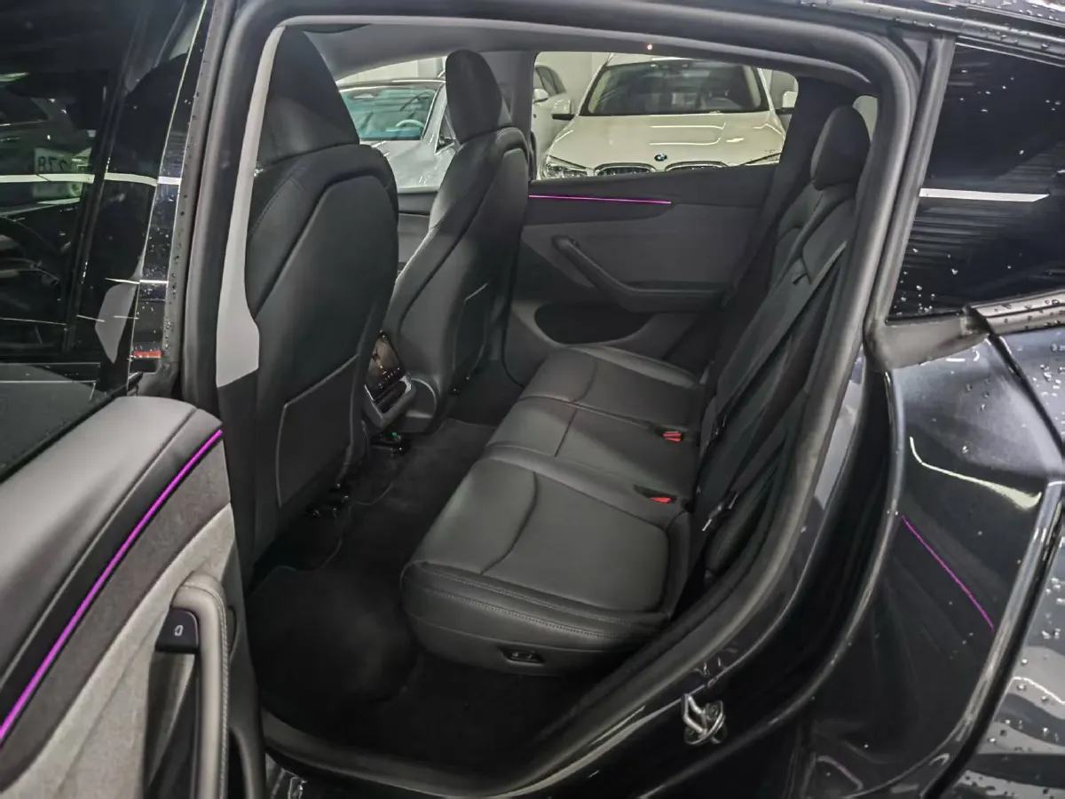 2024 Iveco OuSheng BEV 77.28KWH,autocango,china used car exporter,china ev exporter,chinese used car exporter,chinese used ev exporter