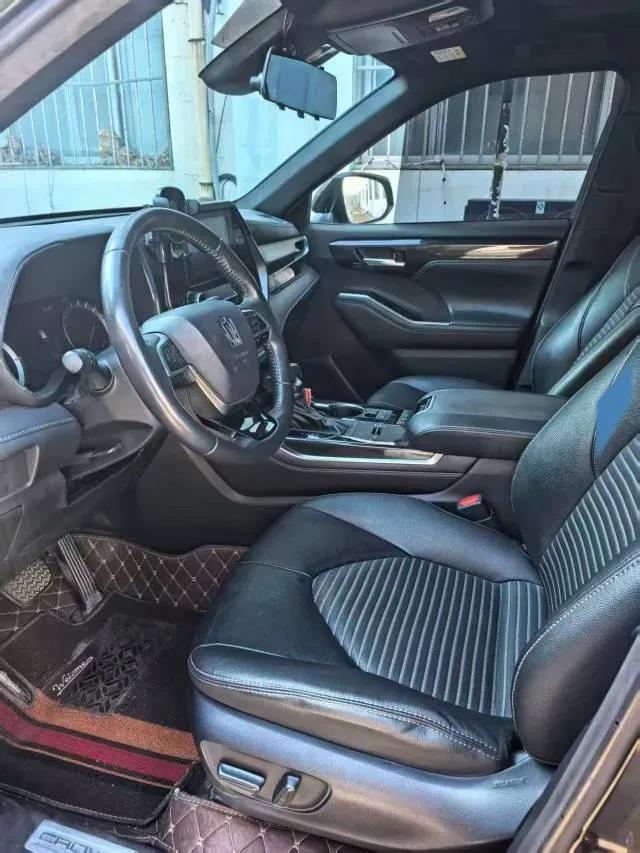 2022 Toyota Crown Kluger 2.5L 192HP L4 E-CVT Hybrid,autocango,china used car exporter,china ev exporter,chinese used car exporter,chinese used ev exporter