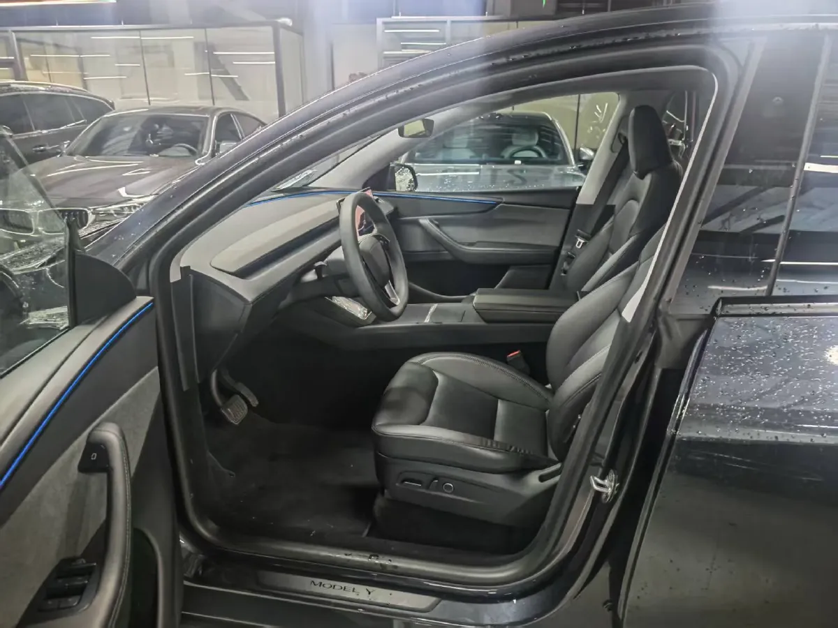 2024 Iveco OuSheng BEV 77.28KWH,autocango,china used car exporter,china ev exporter,chinese used car exporter,chinese used ev exporter