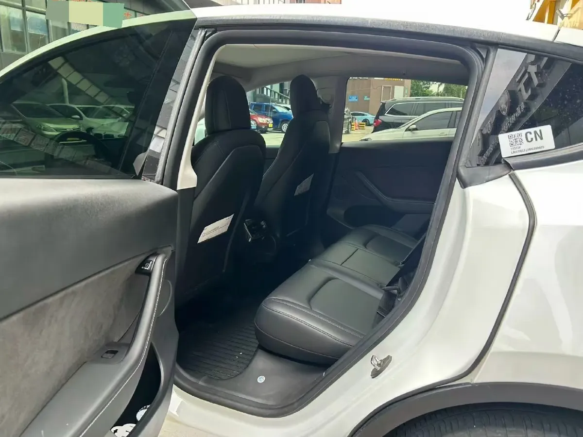 2021 MINI COUNTRYMAN 1.5T 136HP L3 8AT,autocango,china used car exporter,china ev exporter,chinese used car exporter,chinese used ev exporter