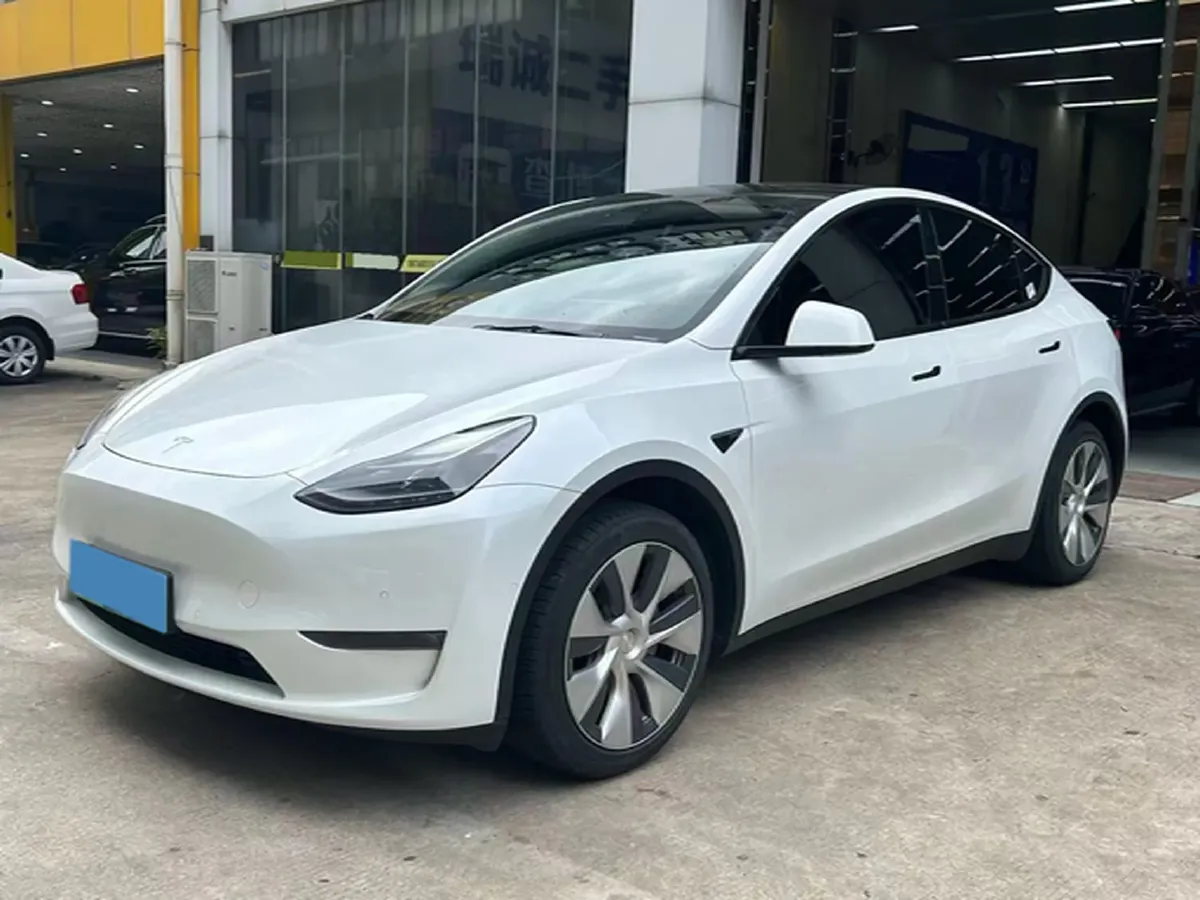 2021 MINI COUNTRYMAN 1.5T 136HP L3 8AT,autocango,china used car exporter,china ev exporter,chinese used car exporter,chinese used ev exporter