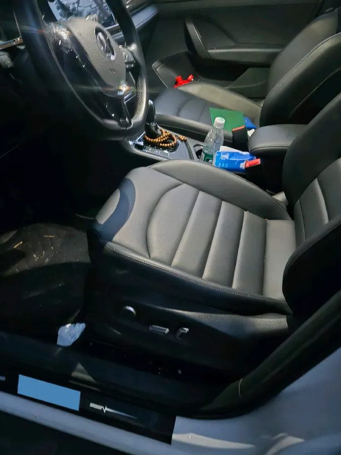 2021 Volkswagen Tharu 1.4T 150HP L4 7DCT,autocango,china used car exporter,china ev exporter,chinese used car exporter,chinese used ev exporter