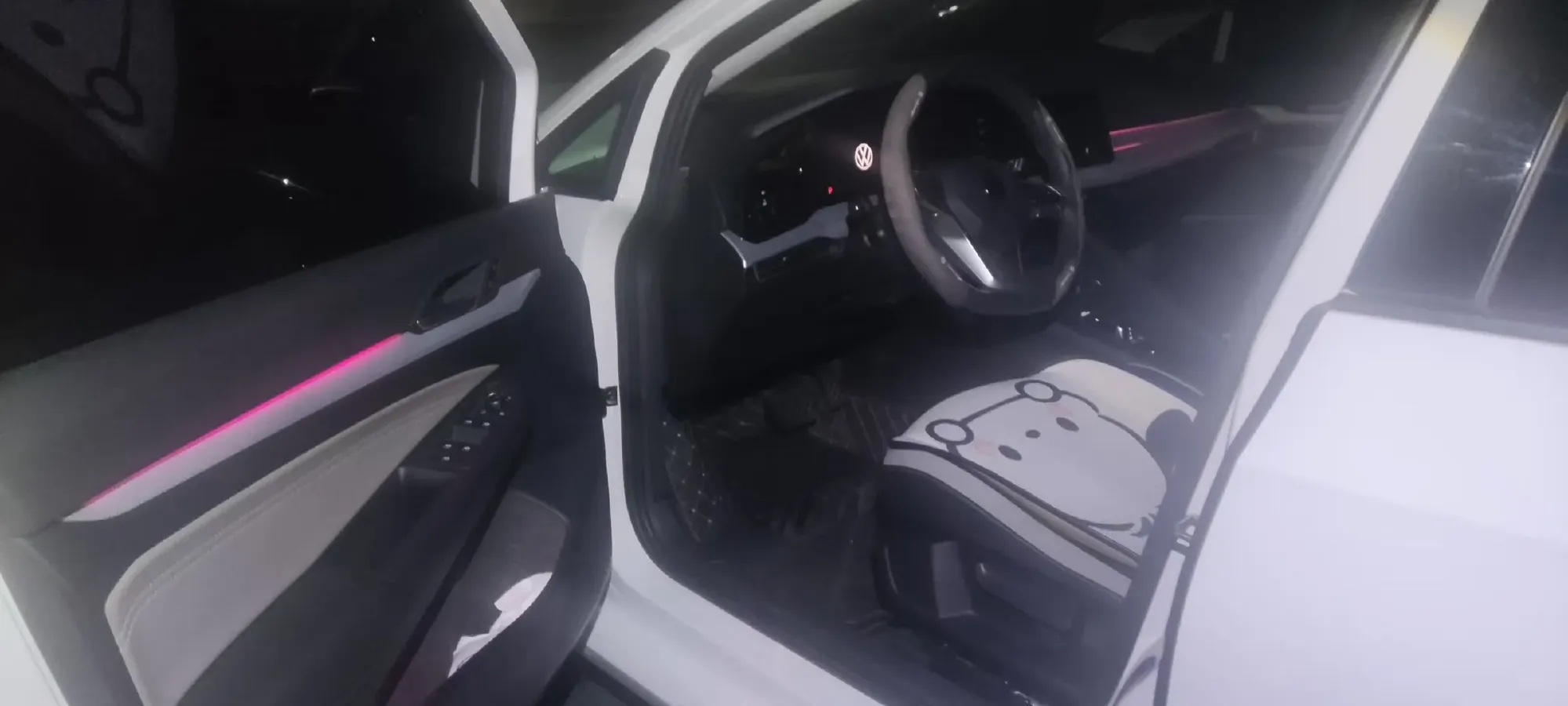 2023 Volkswagen Golf 1.4T 150HP L4 7DCT,autocango,china used car exporter,china ev exporter,chinese used car exporter,chinese used ev exporter