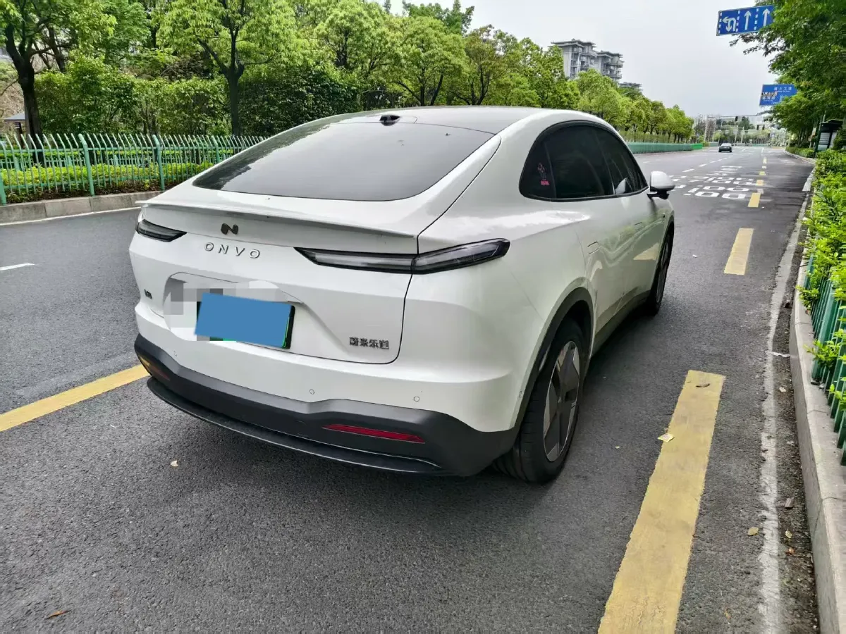 2024 ONVO L60 BEV 60KWH,autocango,china used car exporter,china ev exporter,chinese used car exporter,chinese used ev exporter