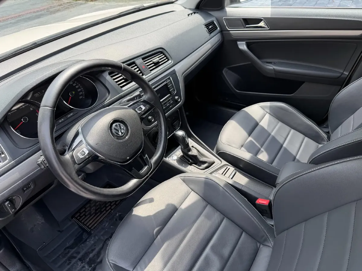 2017 Buick Excelle 1.5L 114HP L4 6AT,autocango,china used car exporter,china ev exporter,chinese used car exporter,chinese used ev exporter