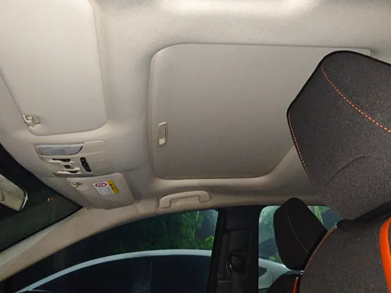 2021 Toyota Corolla 1.2T 116HP L4 CVT,autocango,china used car exporter,china ev exporter,chinese used car exporter,chinese used ev exporter