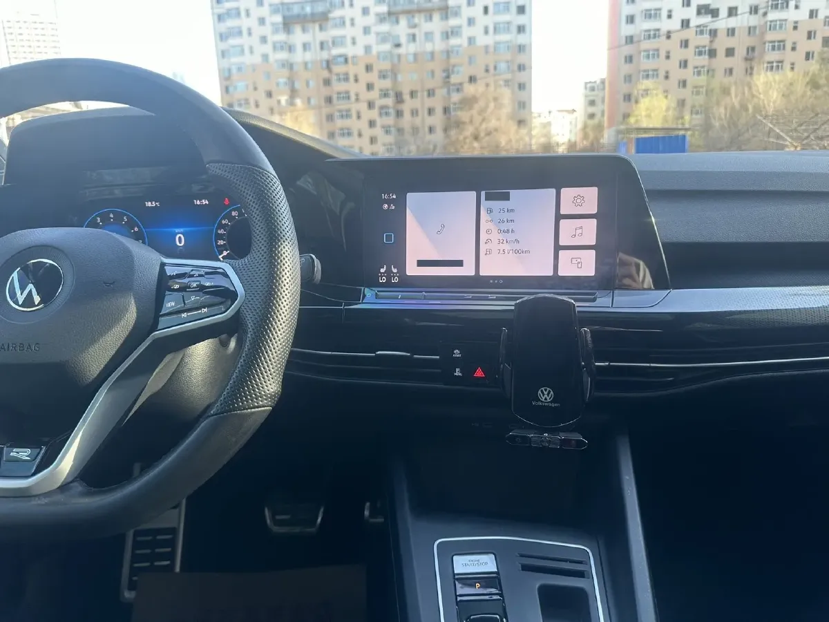 2023 Volkswagen Golf 1.4T 150HP L4 7DCT,autocango,china used car exporter,china ev exporter,chinese used car exporter,chinese used ev exporter