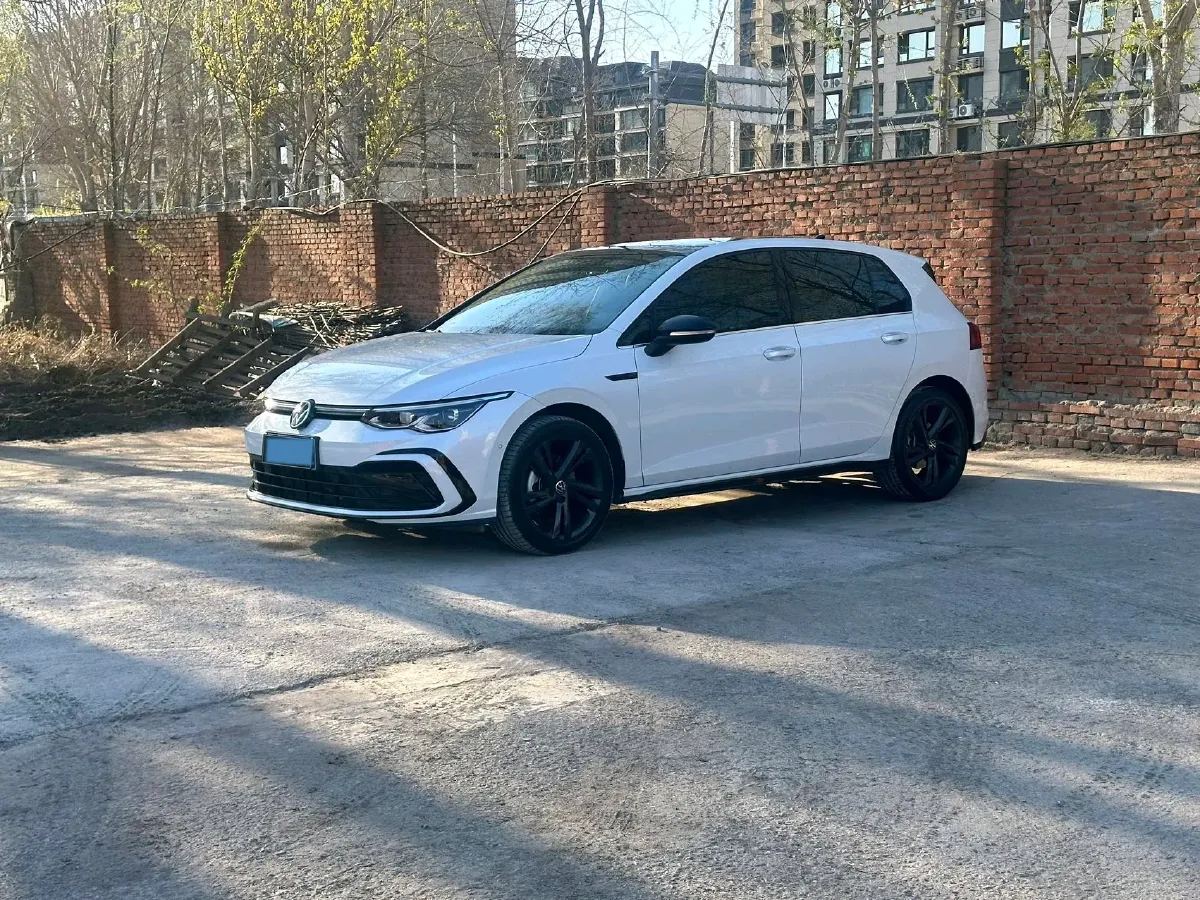 2023 Volkswagen Golf 1.4T 150HP L4 7DCT,autocango,china used car exporter,china ev exporter,chinese used car exporter,chinese used ev exporter