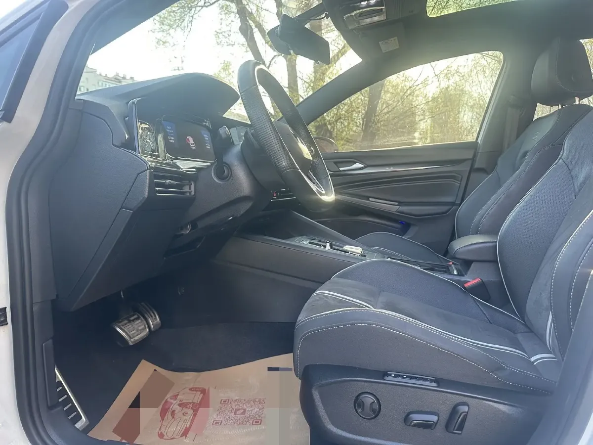 2023 Volkswagen Golf 1.4T 150HP L4 7DCT,autocango,china used car exporter,china ev exporter,chinese used car exporter,chinese used ev exporter