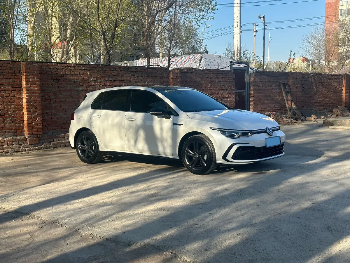 2023 Volkswagen Golf 1.4T 150HP L4 7DCT,autocango,china used car exporter,china ev exporter,chinese used car exporter,chinese used ev exporter