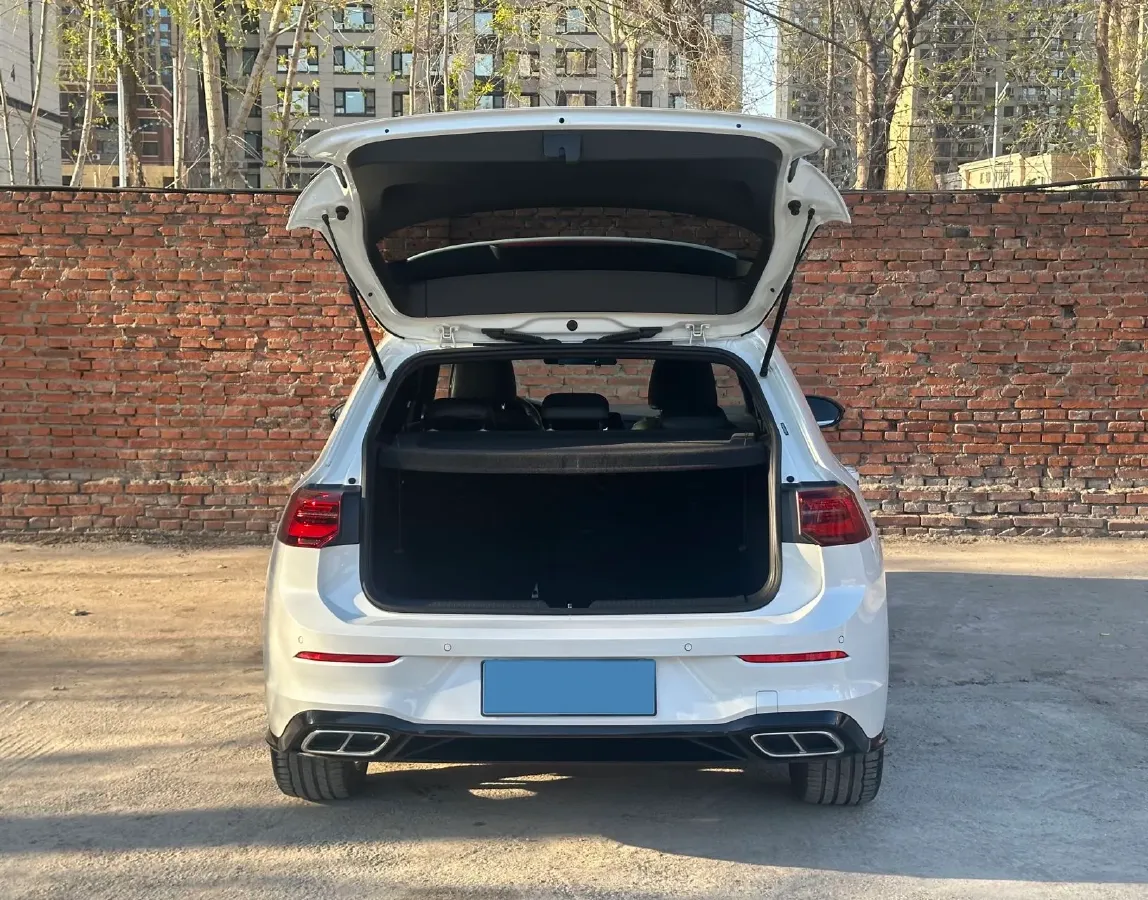 2023 Volkswagen Golf 1.4T 150HP L4 7DCT,autocango,china used car exporter,china ev exporter,chinese used car exporter,chinese used ev exporter