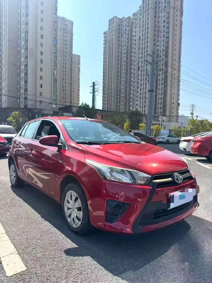 2017 Toyota Yaris L 1.5L 107HP L4 CVT,autocango,china used car exporter,china ev exporter,chinese used car exporter,chinese used ev exporter