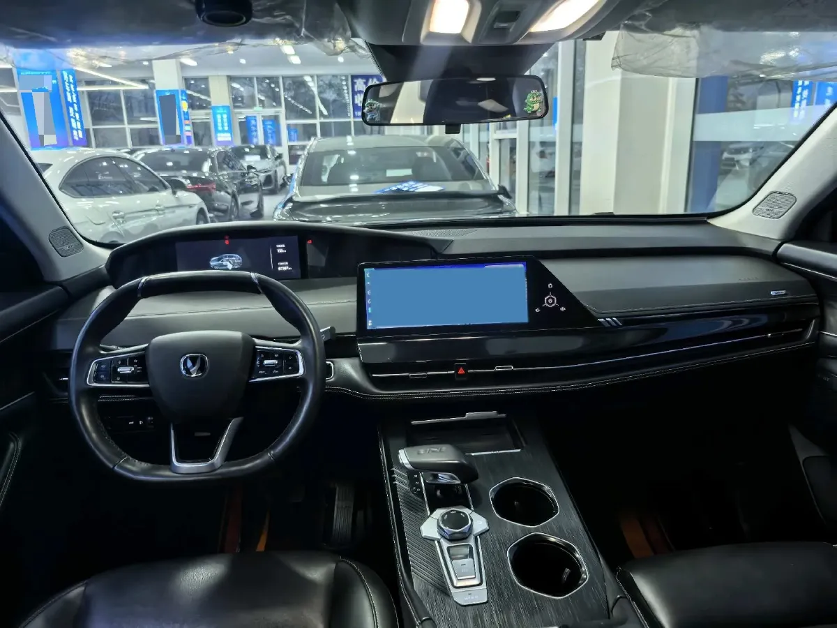 2023 ChangAn UNI-K 2.0T 233HP L4 8AT,autocango,china used car exporter,china ev exporter,chinese used car exporter,chinese used ev exporter