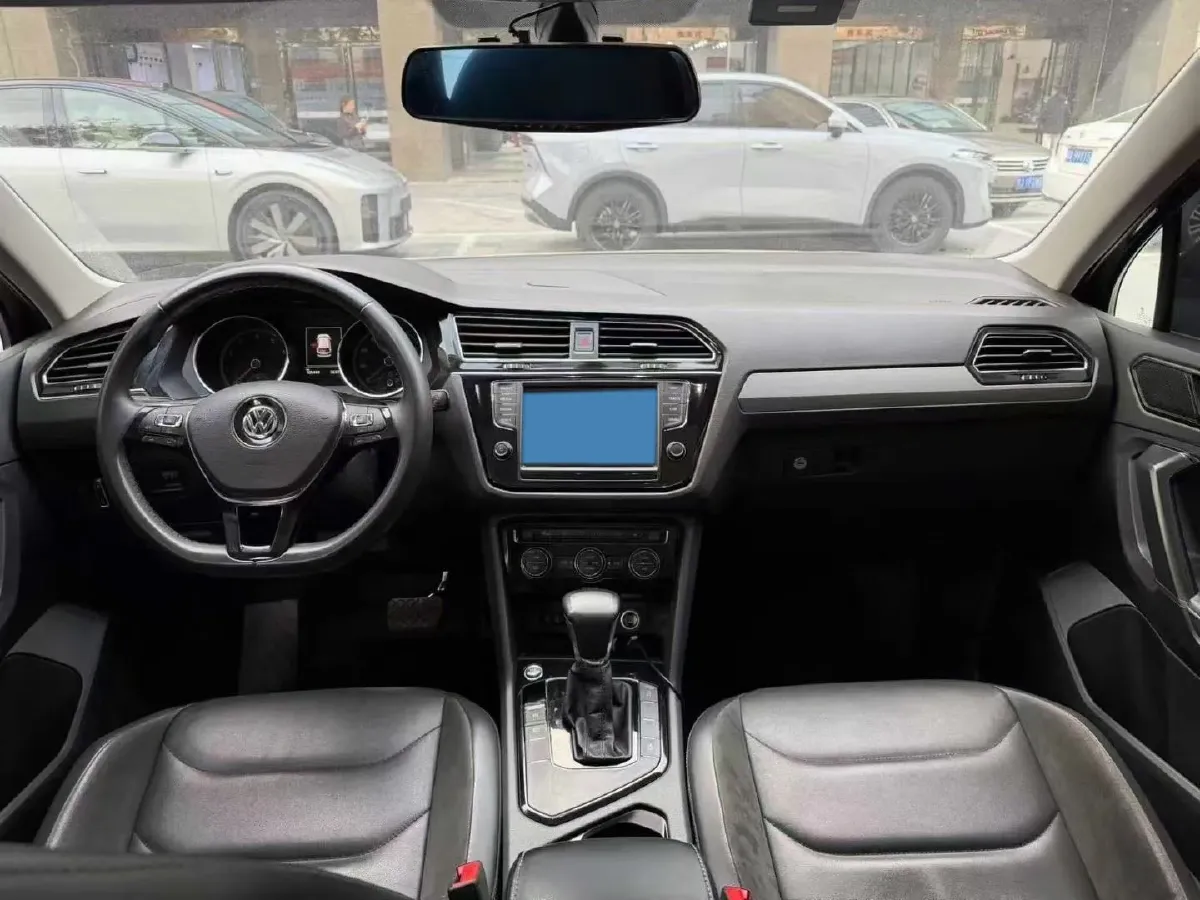 2019 MAXUS G20 2.0T 218HP L4 8AT,autocango,china used car exporter,china ev exporter,chinese used car exporter,chinese used ev exporter