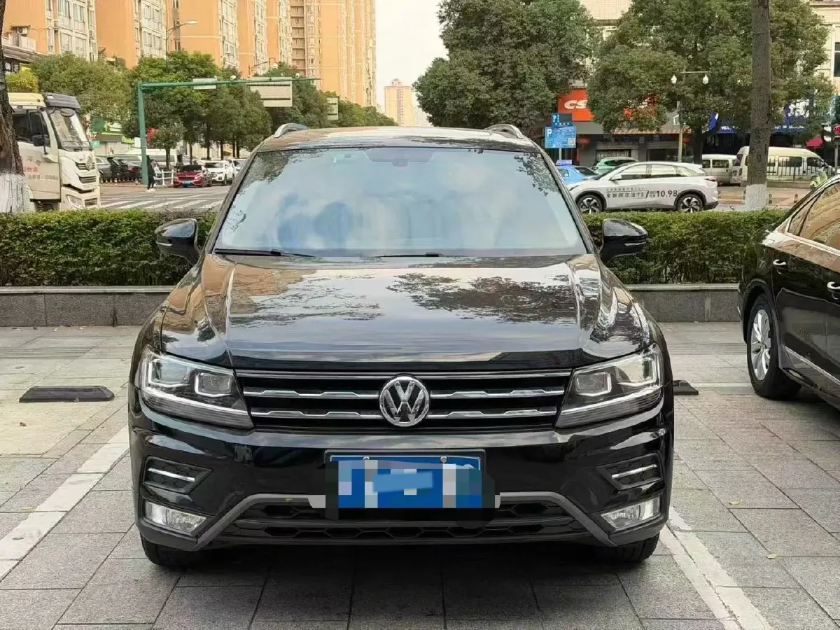 2019 MAXUS G20 2.0T 218HP L4 8AT,autocango,china used car exporter,china ev exporter,chinese used car exporter,chinese used ev exporter