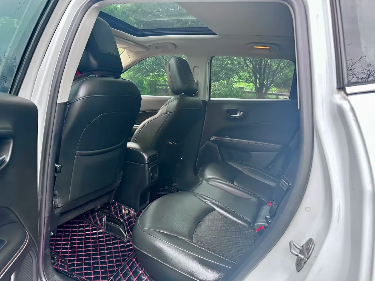 2019 Jeep Compass 1.4T 165HP L4 7DCT,autocango,china used car exporter,china ev exporter,chinese used car exporter,chinese used ev exporter