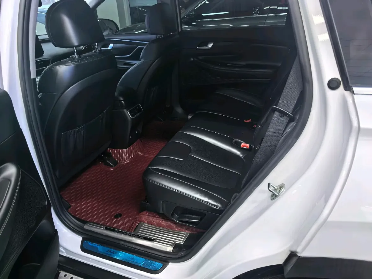 2023 Hyundai Santafe 2.0T 230HP L4 8AT,autocango,china used car exporter,china ev exporter,chinese used car exporter,chinese used ev exporter