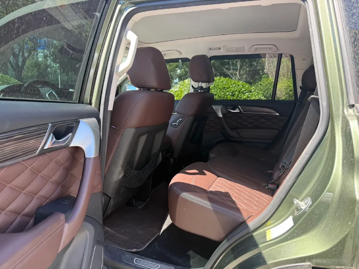 2022 Haval H9 2.0T 224HP L4 8AT,autocango,china used car exporter,china ev exporter,chinese used car exporter,chinese used ev exporter