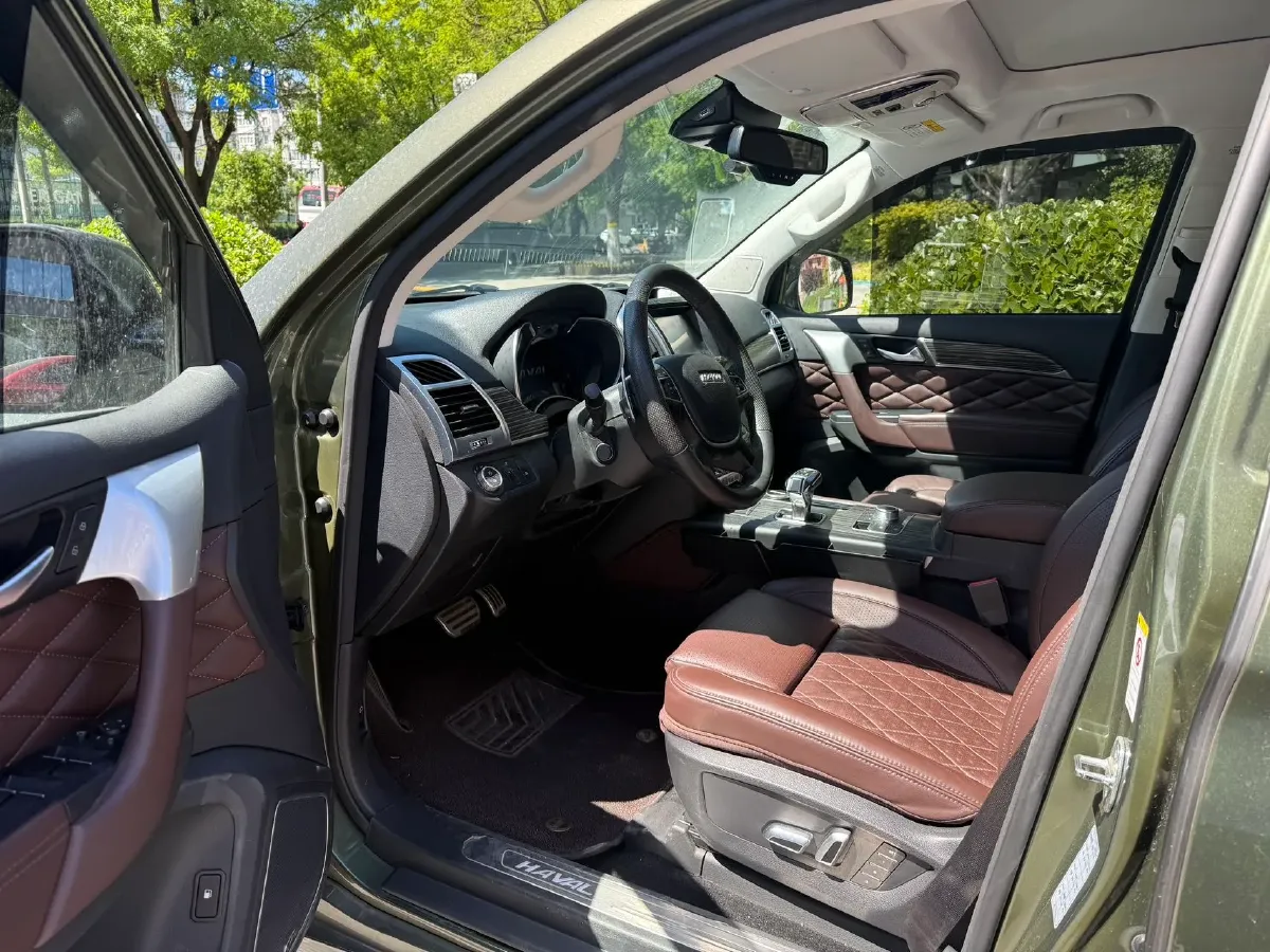 2022 Haval H9 2.0T 224HP L4 8AT,autocango,china used car exporter,china ev exporter,chinese used car exporter,chinese used ev exporter