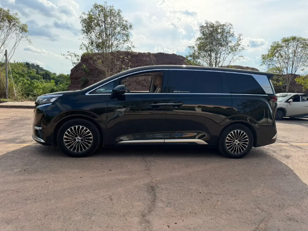 2022 HongQi HS7 3.0T 337HP V6 8AT,autocango,china used car exporter,china ev exporter,chinese used car exporter,chinese used ev exporter