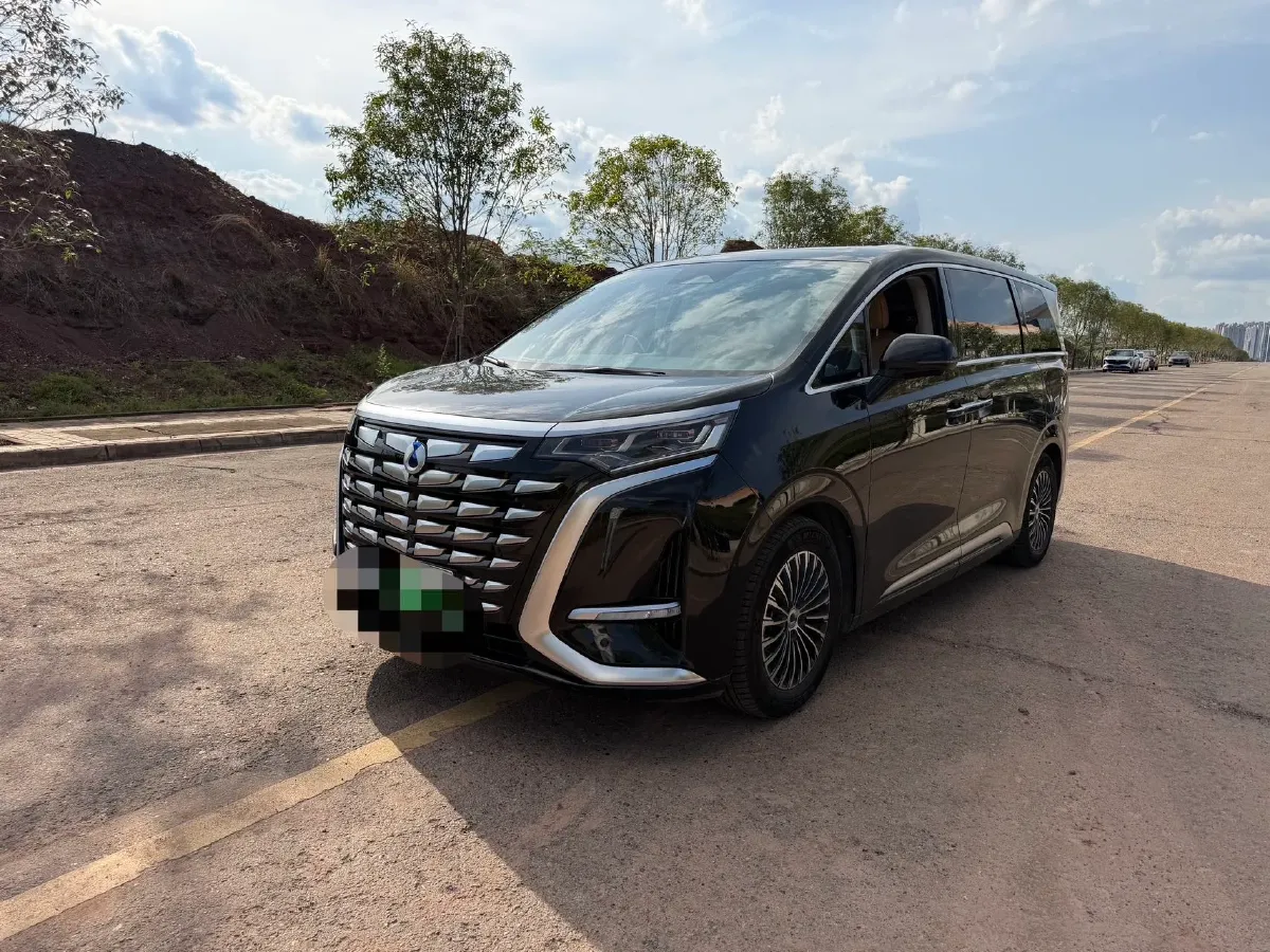 2022 HongQi HS7 3.0T 337HP V6 8AT,autocango,china used car exporter,china ev exporter,chinese used car exporter,chinese used ev exporter
