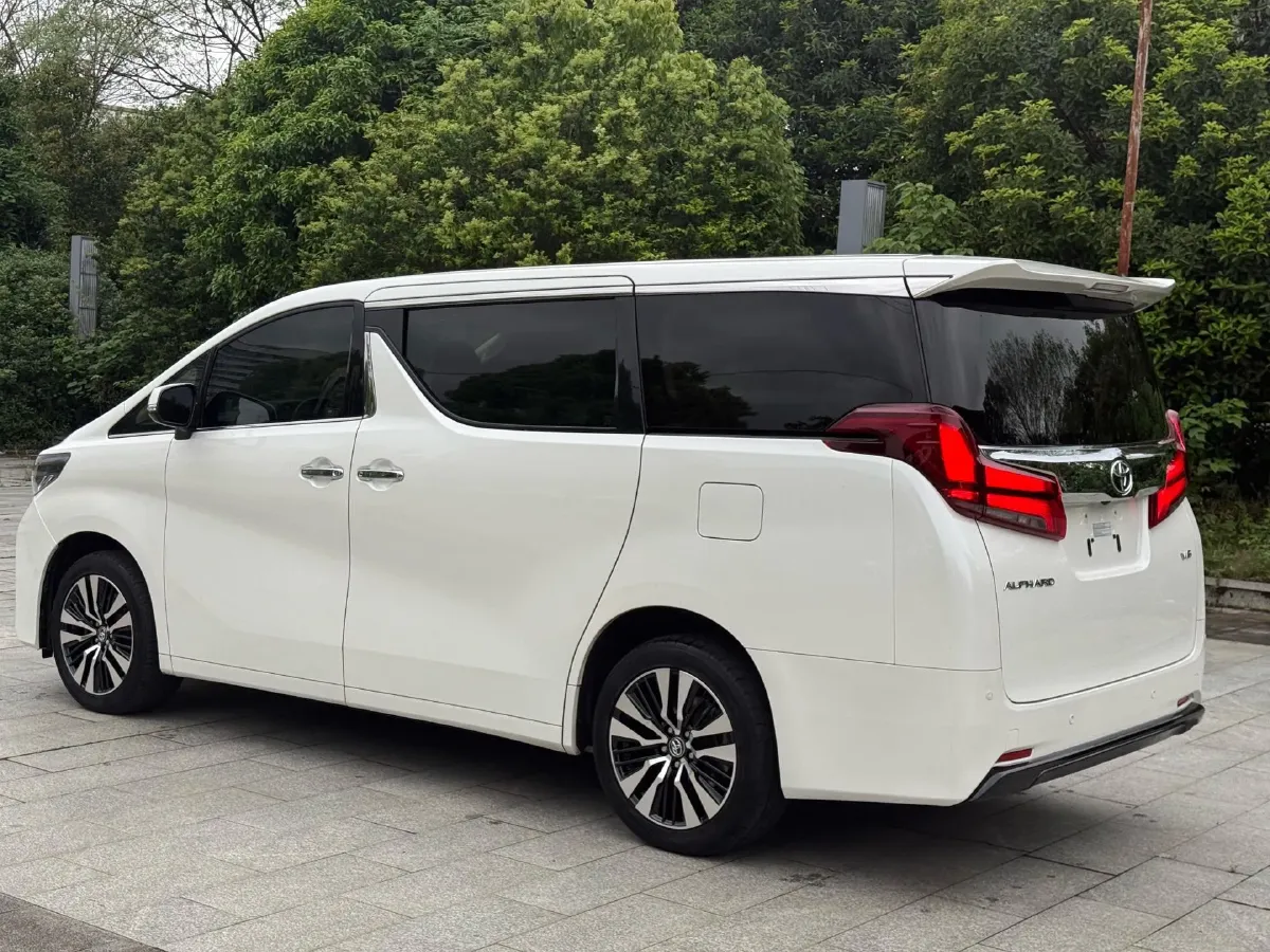 2018 Toyota Alphard 3.5L 301HP V6 8AT,autocango,china used car exporter,china ev exporter,chinese used car exporter,chinese used ev exporter
