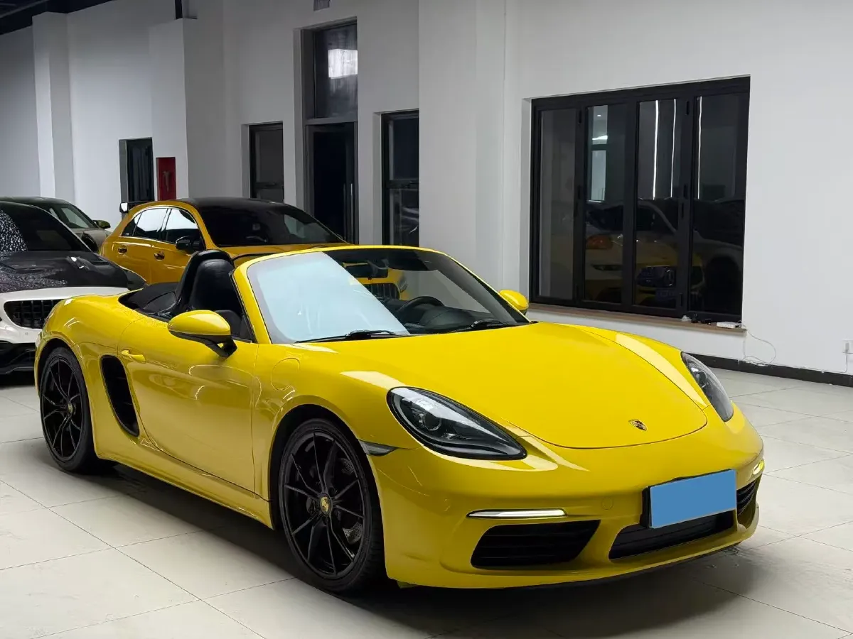 2018 Porsche 718 2.0T 250HP H4 7DCT,autocango,china used car exporter,china ev exporter,chinese used car exporter,chinese used ev exporter